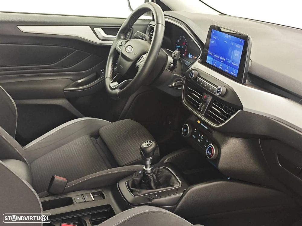Ford Focus SW 1.0 EcoBoost MHEV Connected - 8