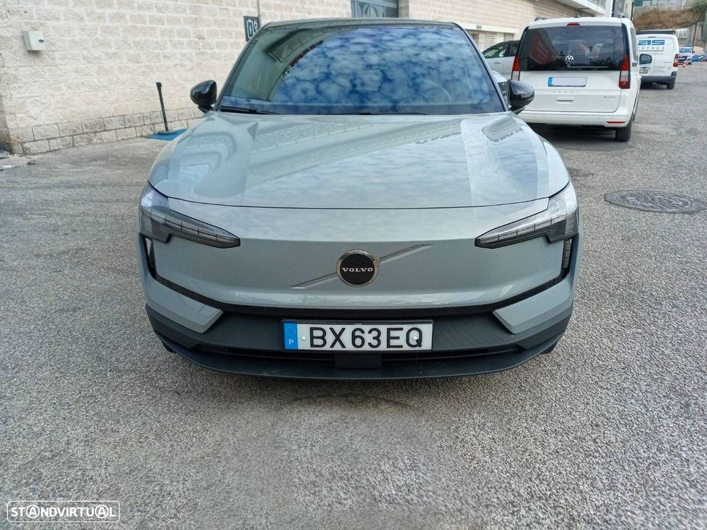Volvo EX30 69 kWh Single Motor Extended Range Plus - 6