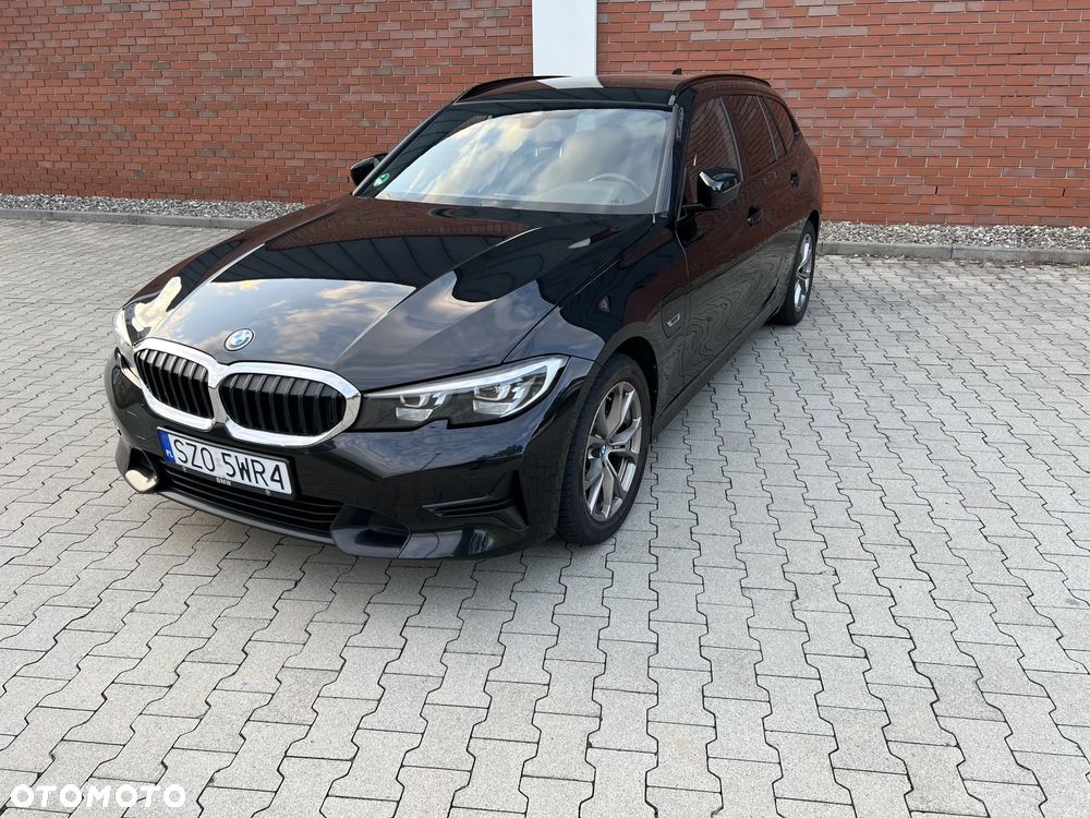 BMW Seria 3 320e M Sport - 1