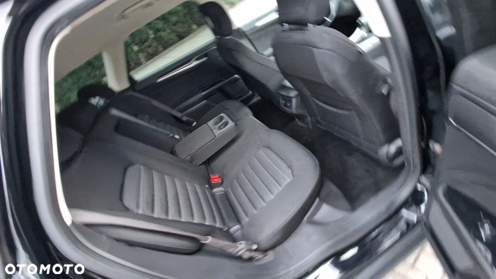 Ford Mondeo 2.0 TDCi STart-Stopp Titanium - 24