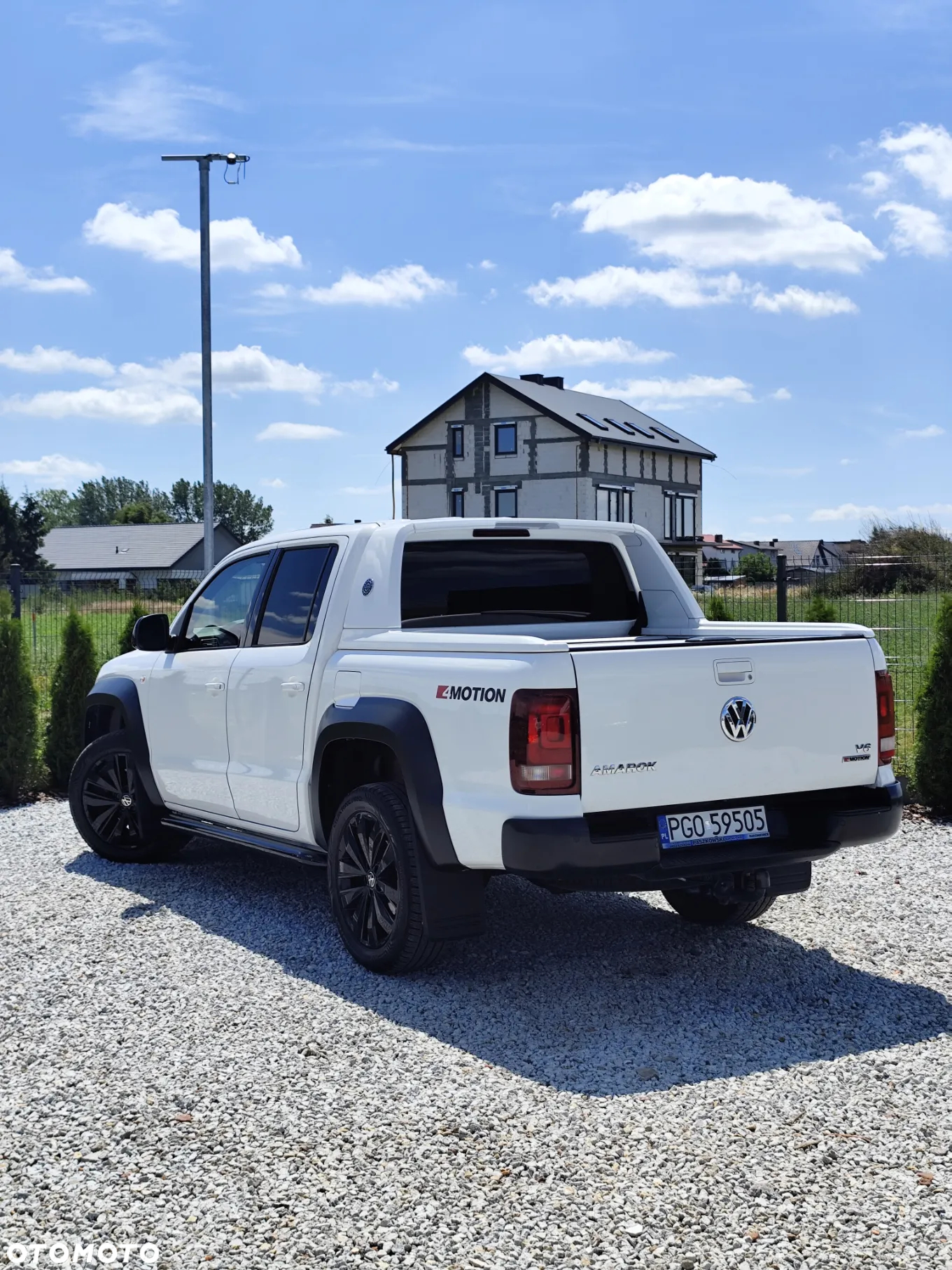 Volkswagen Amarok 3.0 TDI 4MOTION Autm Aventura - 8