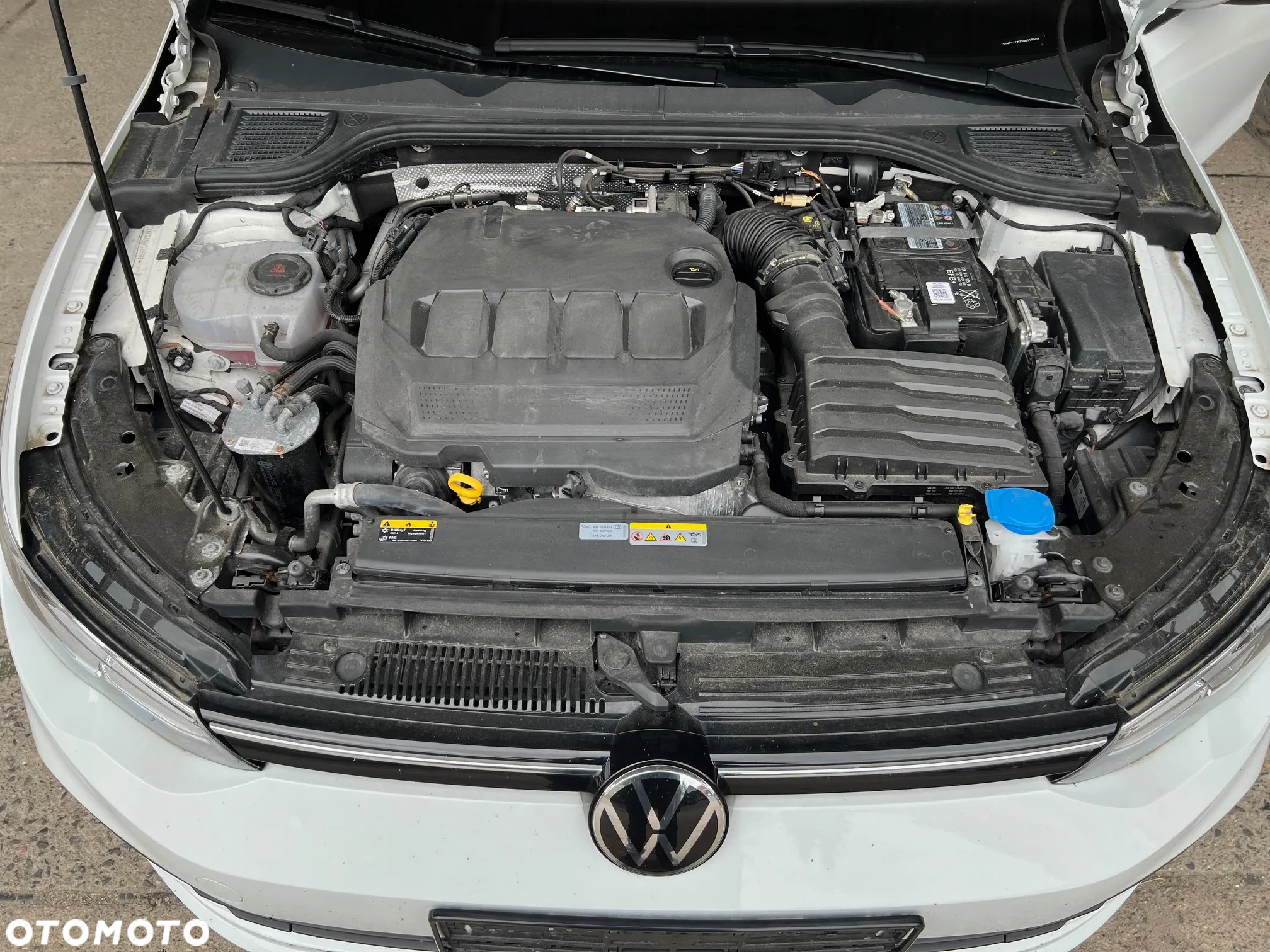 Volkswagen Golf 2.0 TDI SCR DSG Active - 14