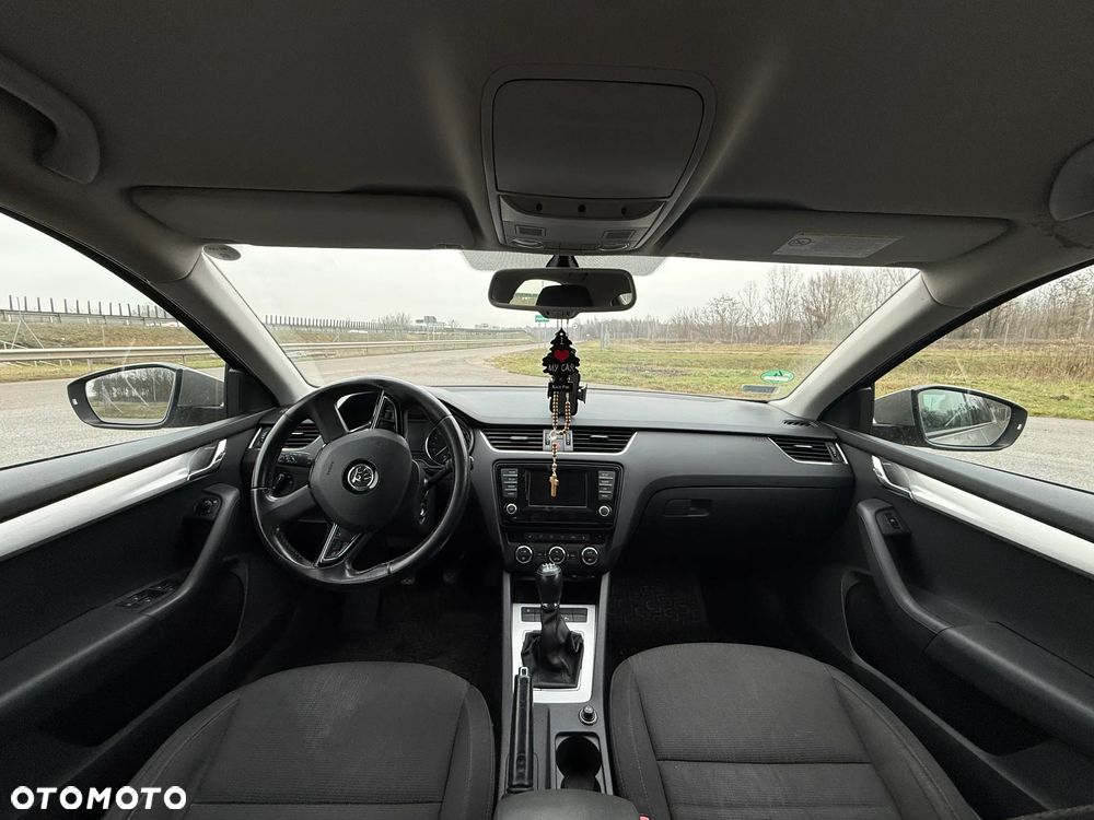 Skoda Octavia 1.6 TDI Elegance - 9