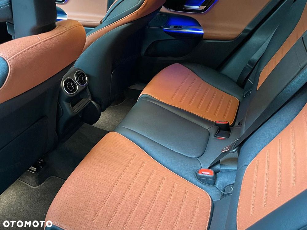 Mercedes-Benz GLC 200 mHEV 4-Matic AMG Line - 11