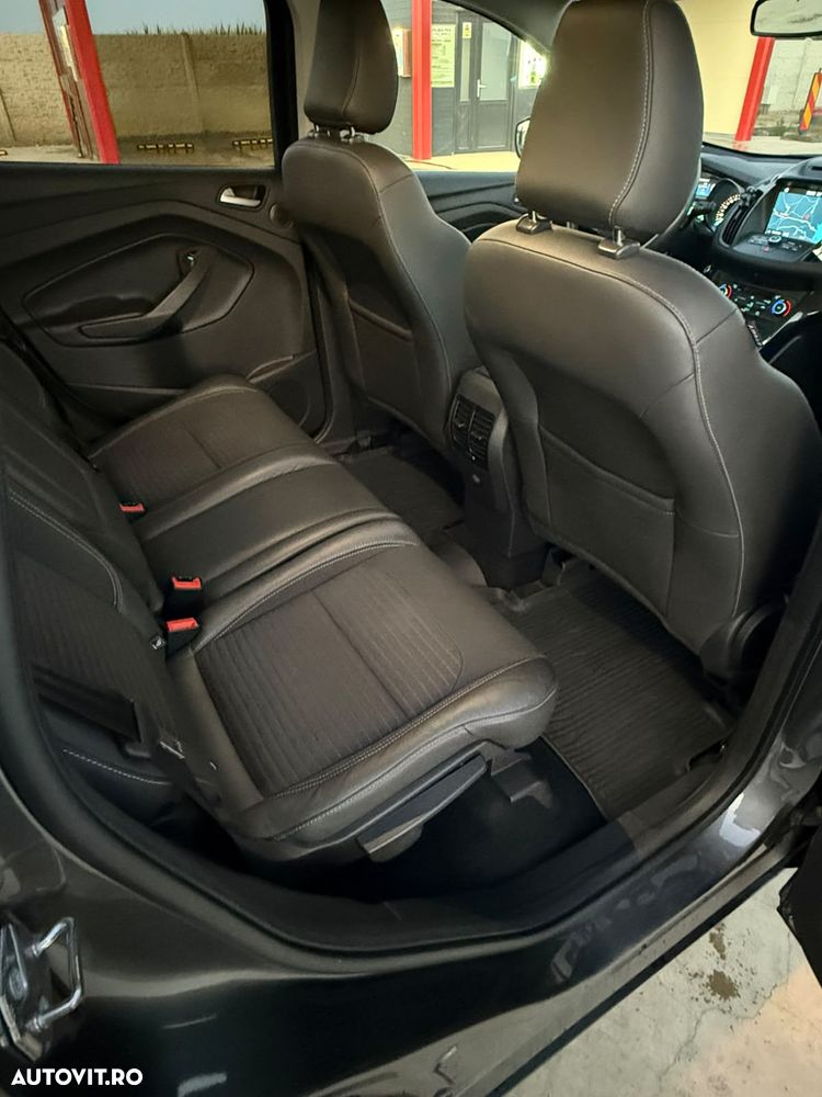 Ford Kuga 2.0 TDCi 4WD Titanium - 13