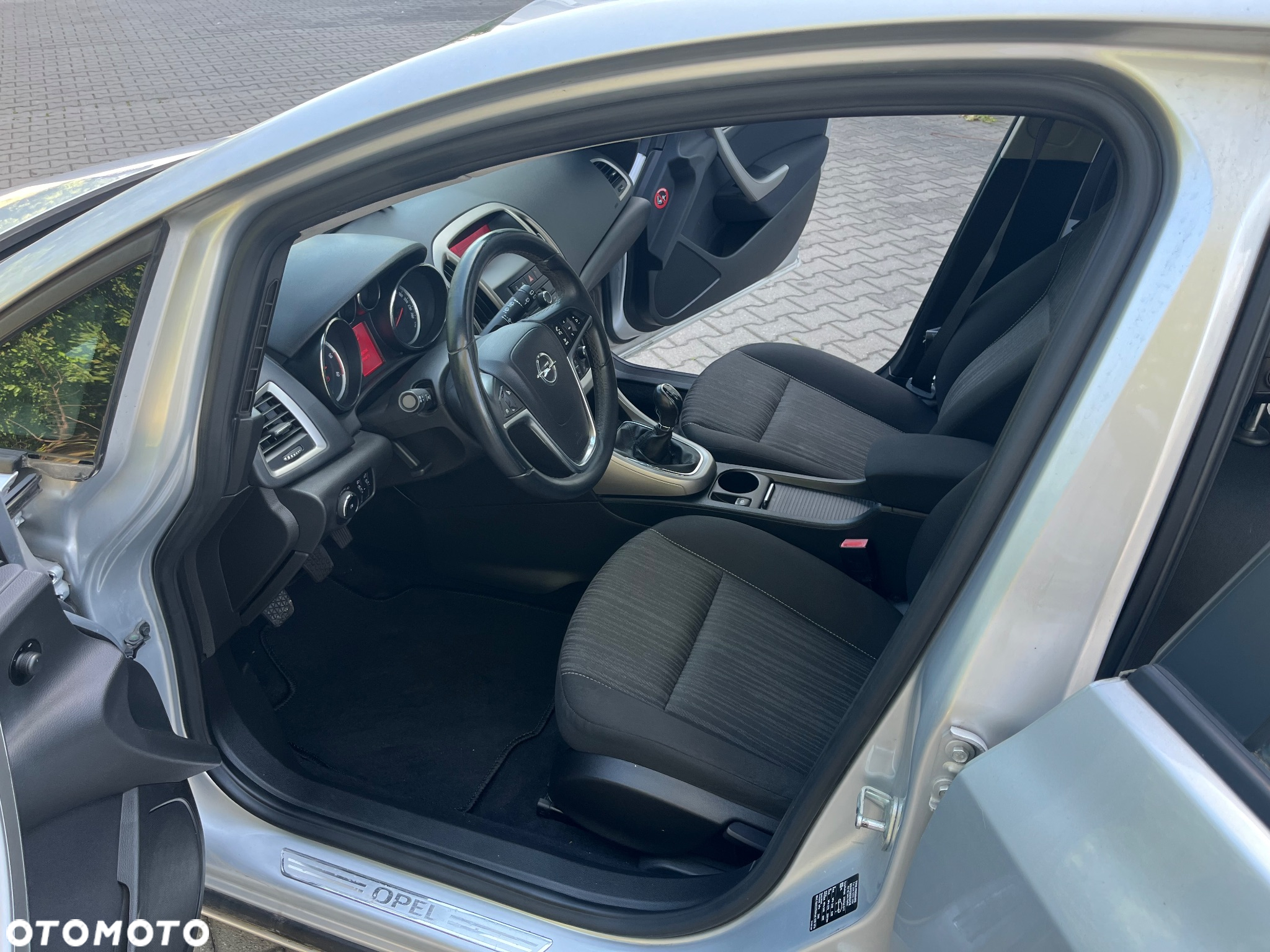 Opel Astra 1.7 CDTI DPF - 10
