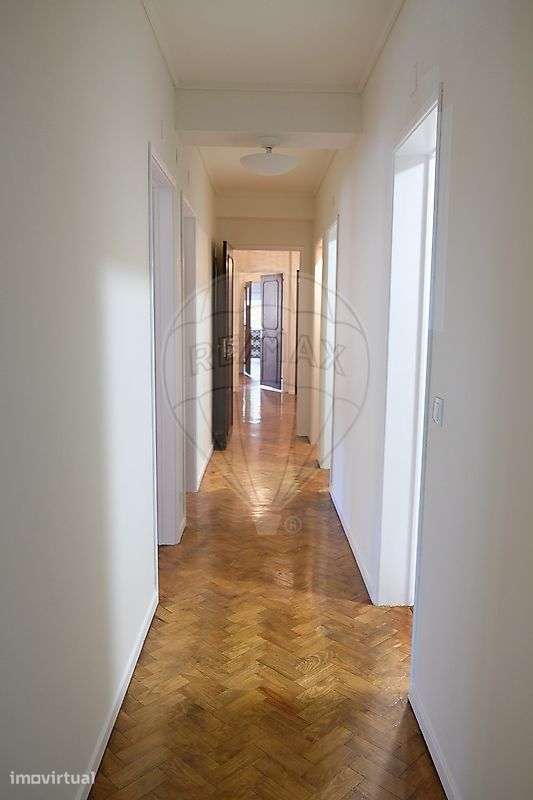 Apartamento T5 para arrendamento - Grande imagem: 3/38