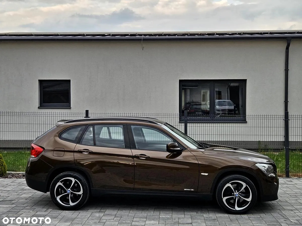BMW X1 sDrive18i - 13