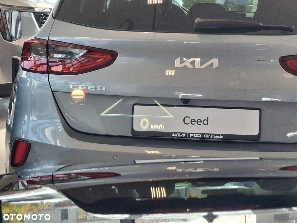 Kia Sorento - 28