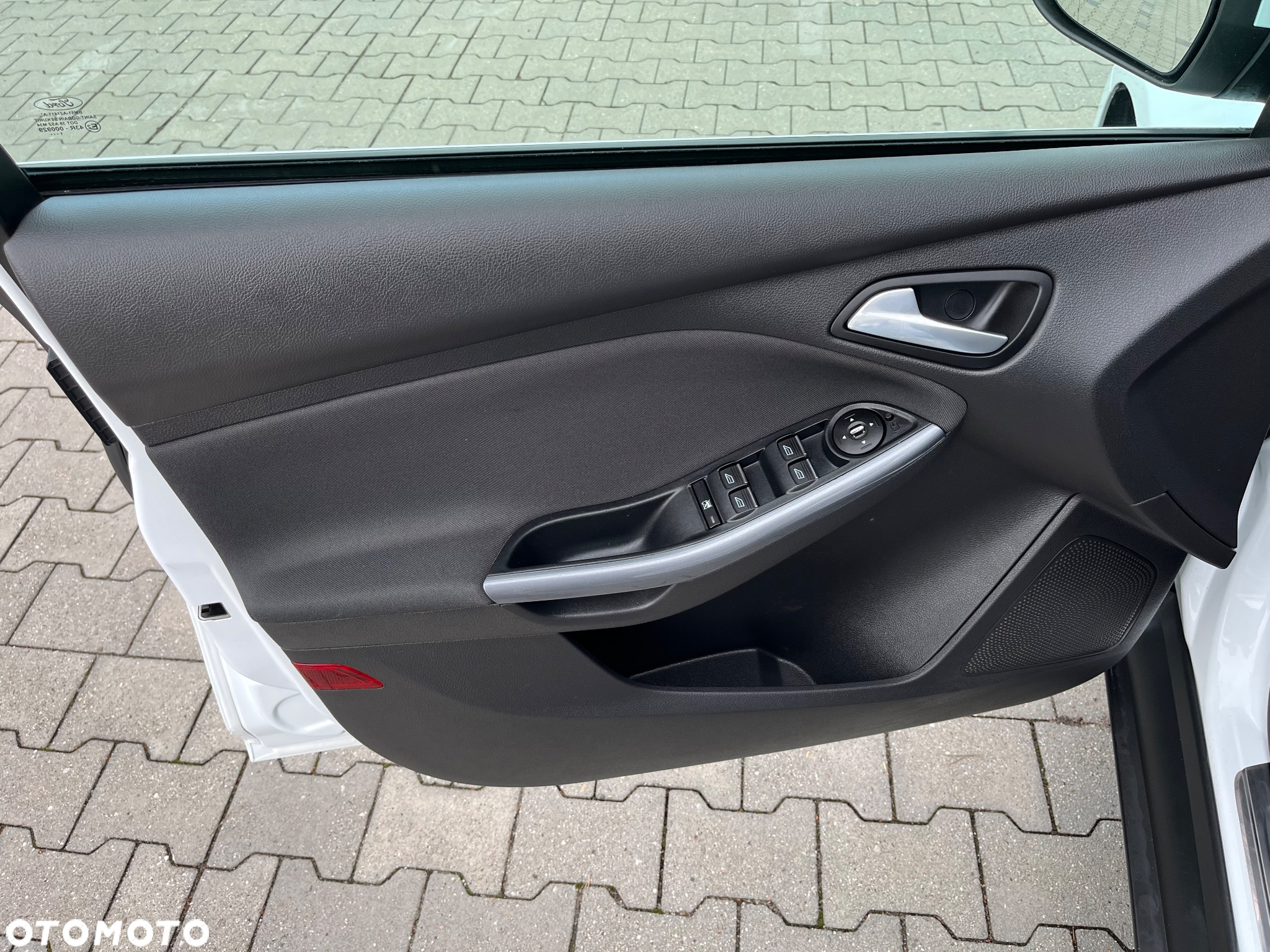 Ford Focus 1.6 TDCi DPF Titanium - 19