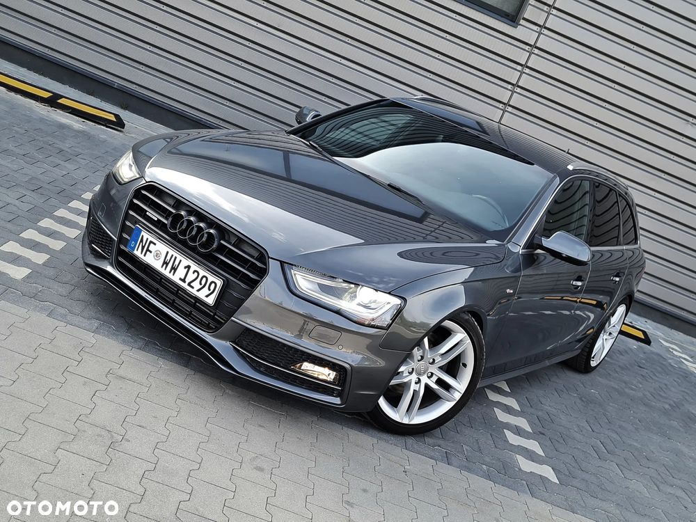 Audi A4 Avant 2.0 TDI DPF quattro S tronic S line Sportpaket - 12