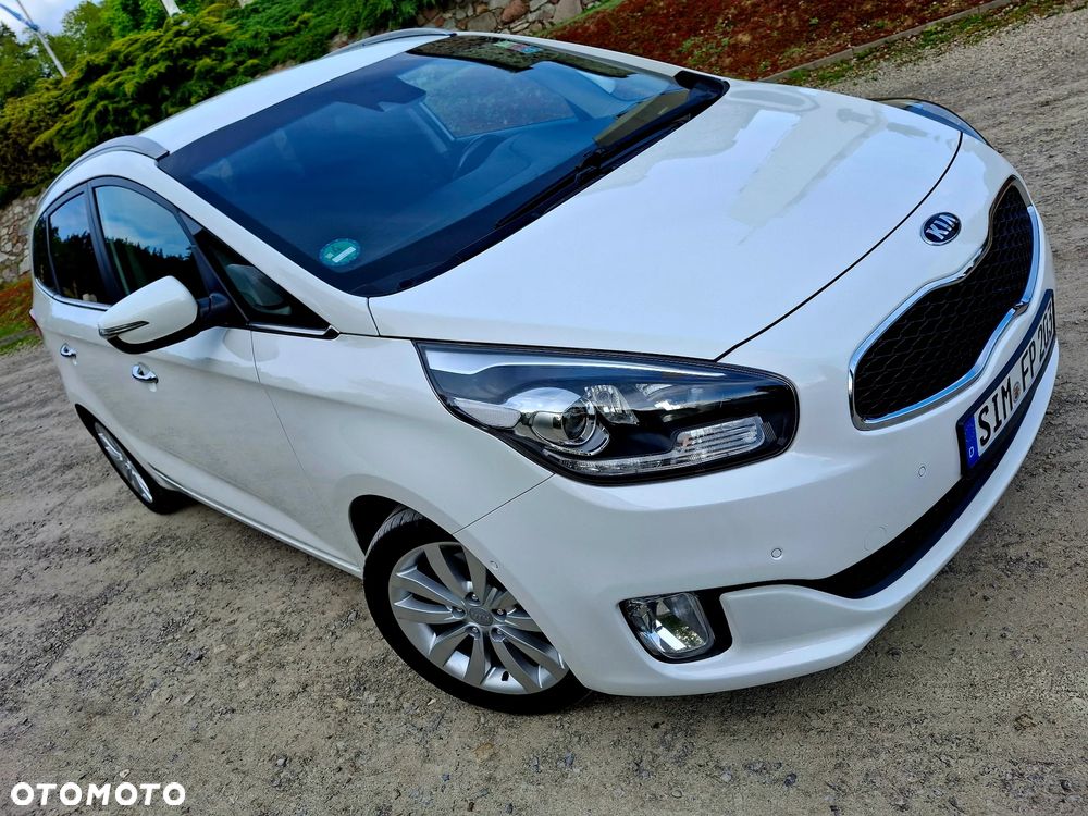 Kia Carens 1.6 GDI Fifa World Cup Edition - 10
