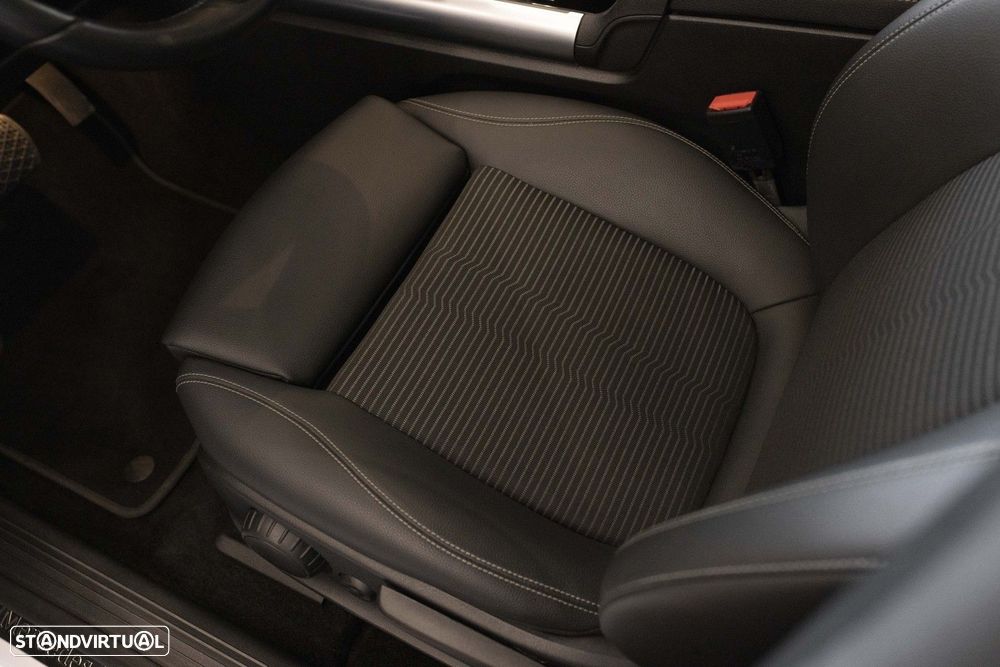 Mercedes-Benz EQA 250 - 13