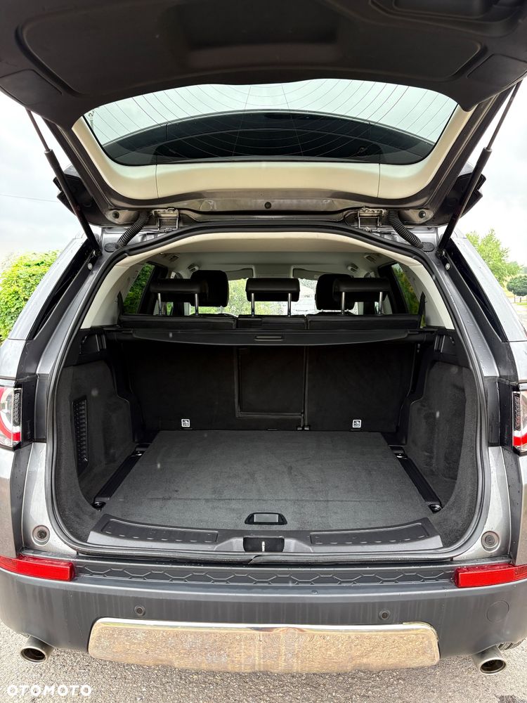 Land Rover Discovery Sport 2.0 TD4 HSE - 9