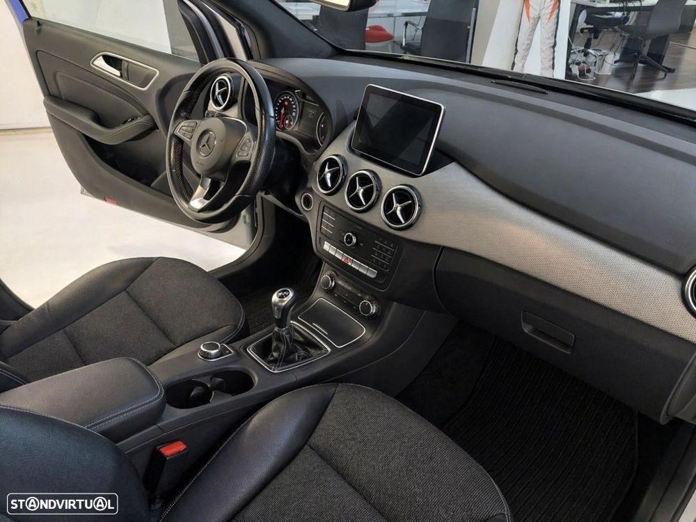Mercedes-Benz B 180 CDI Urban - 7
