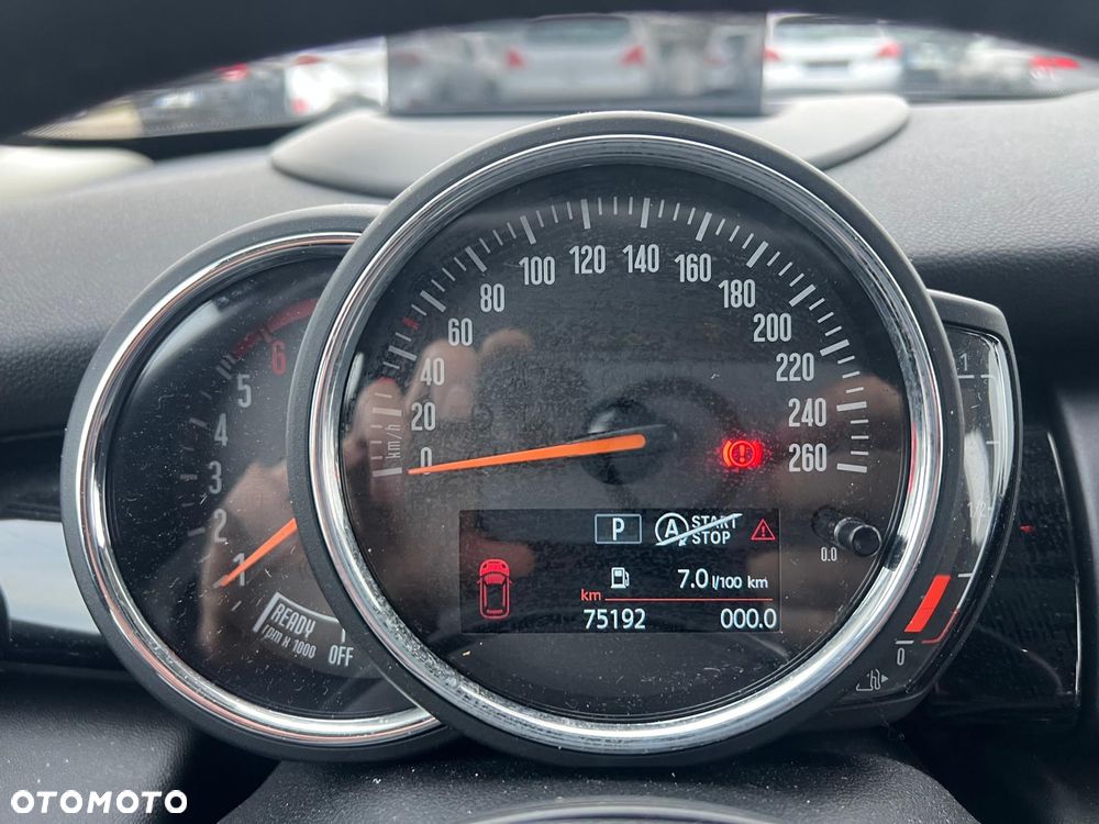 MINI Cooper D 60 Years Chili - 15