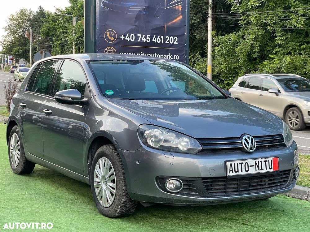 VOLKSWAGEN Golf 2011