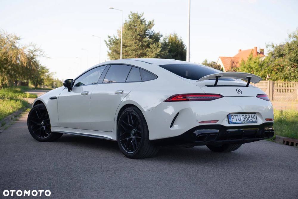 Mercedes-Benz AMG GT 63 S 4Matic+ Speedshift MCT 9G - 16