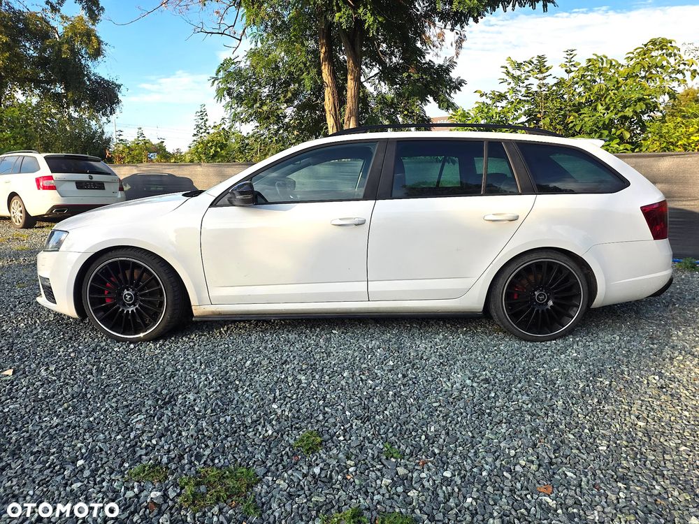 Skoda Octavia 2.0 TSI (Green tec) RS - 5