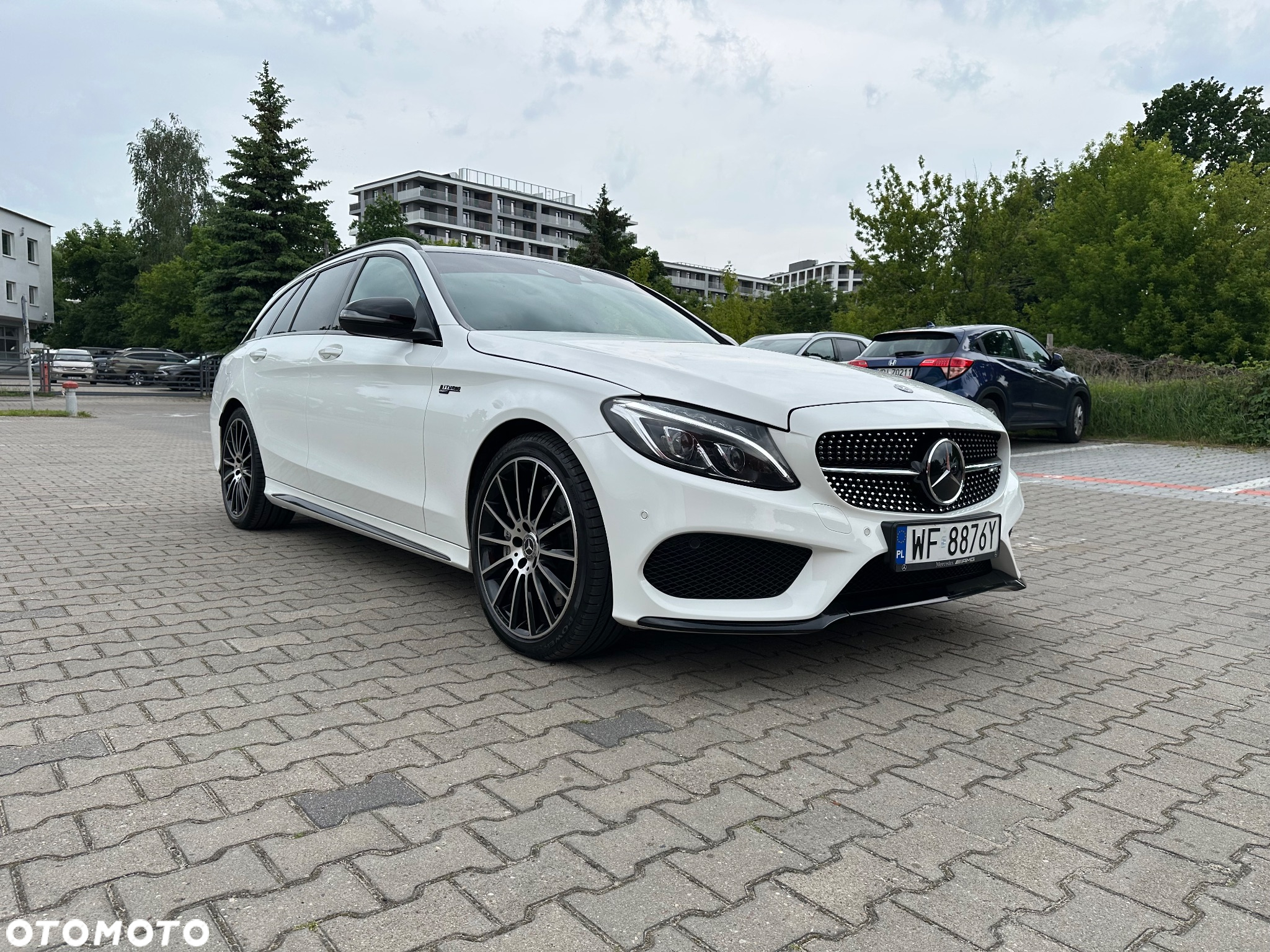 Mercedes-Benz Klasa C AMG 43 4-Matic - 3