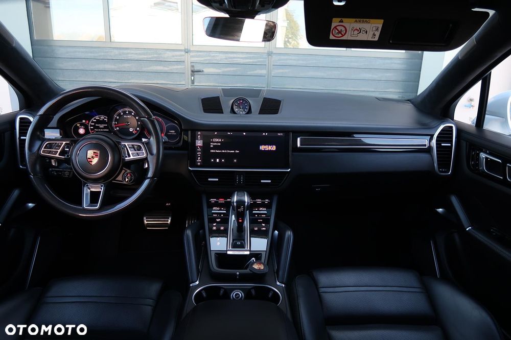 Porsche Cayenne Coupe Turbo - 27