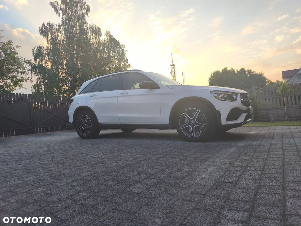 Mercedes-Benz GLC - 13