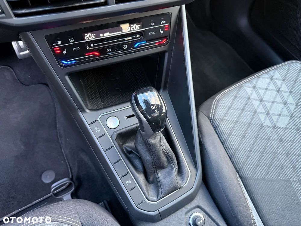 Volkswagen Taigo 1.5 TSI OPF DSG R-Line - 28