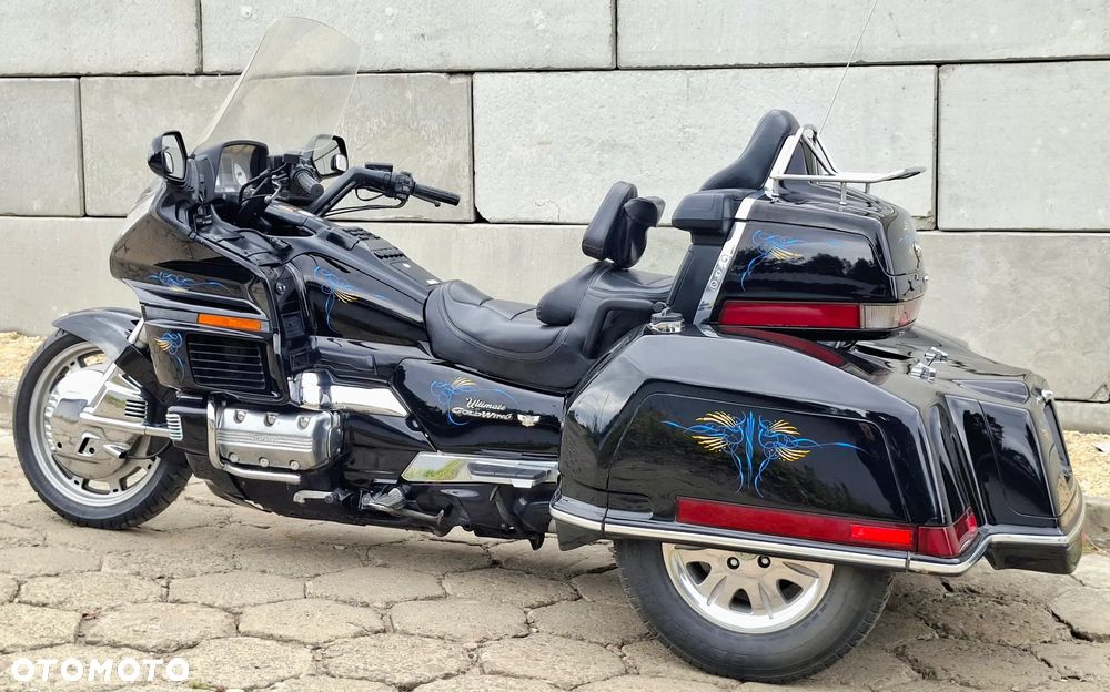 Honda GL - 13