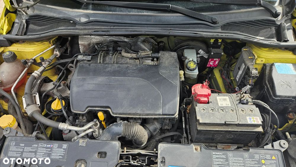 Renault Clio 1.2 16V 75 LIMITED - 19
