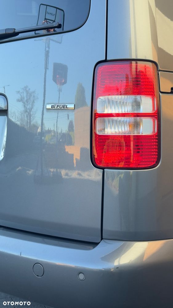 Volkswagen Caddy - 15