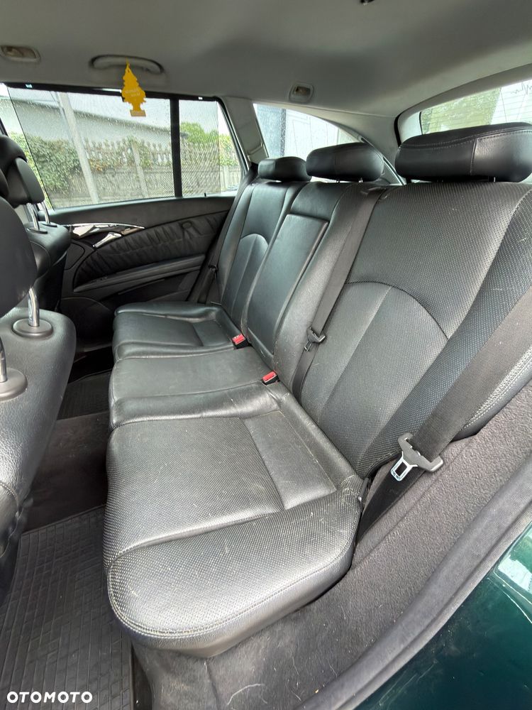 Mercedes-Benz Klasa E 320 CDI T Avantgarde - 14