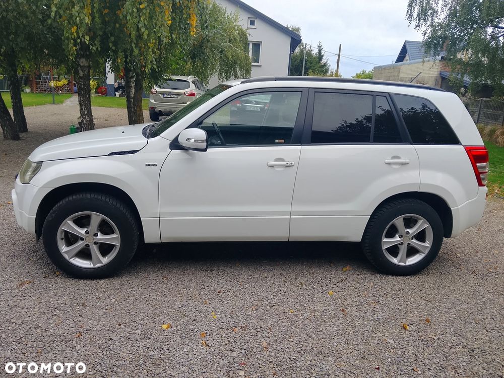 Suzuki Grand Vitara - 2