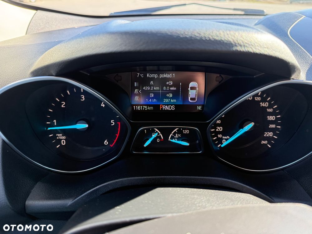 Ford Kuga 2.0 TDCi 4x4 Titanium - 26