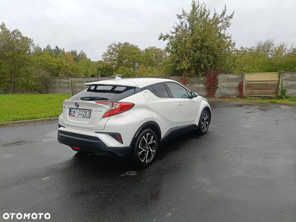Toyota C-Hr 2018 photo 4