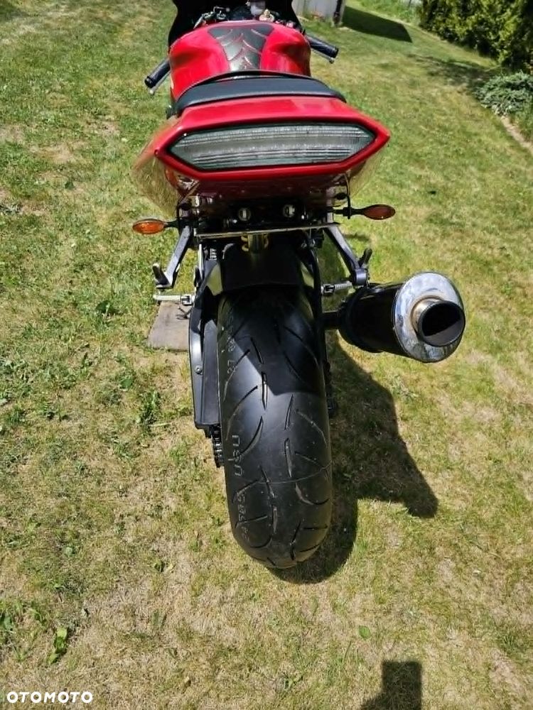 Yamaha YZF - 4