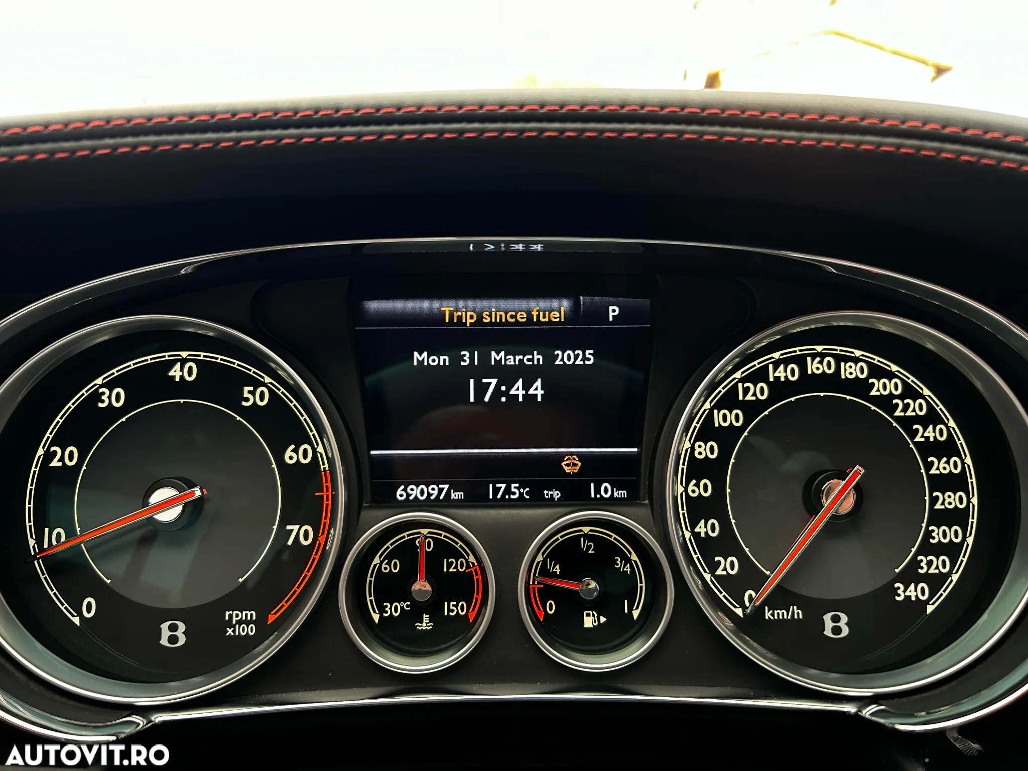 Bentley Continental - 16