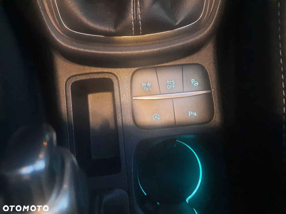 Ford Puma 1.0 EcoBoost TITANIUM - 12