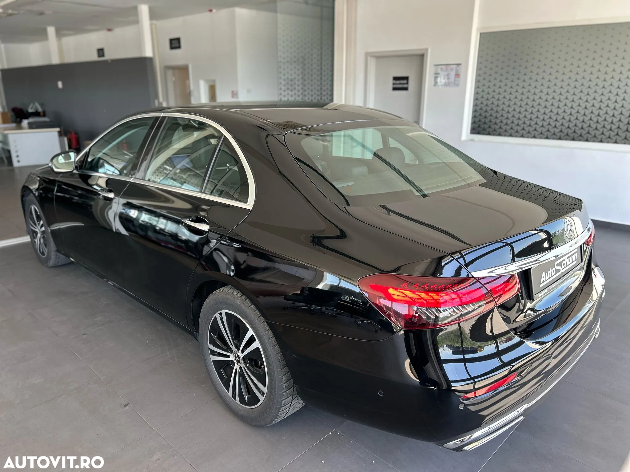 Mercedes-Benz E 220 d 9G-TRONIC Avantgarde - 7