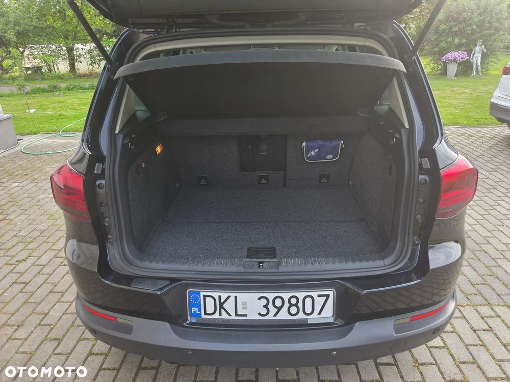 Volkswagen Tiguan - 10