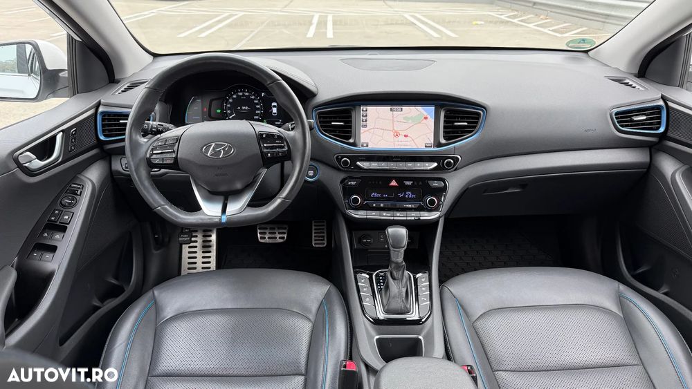 Hyundai IONIQ Hybrid 1.6 GDI Premium - 2