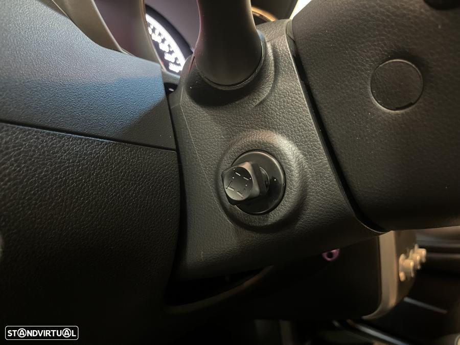 Nissan Murano 2.5 TDi Tekna Premium - 23