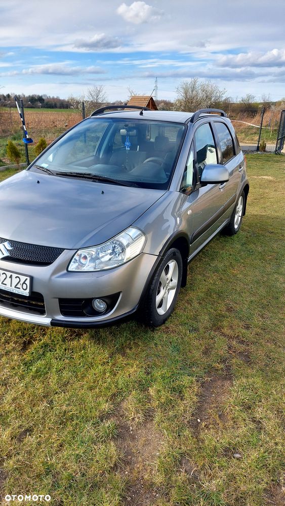 Suzuki SX4 1.6 GS / Premium 4WD - 2
