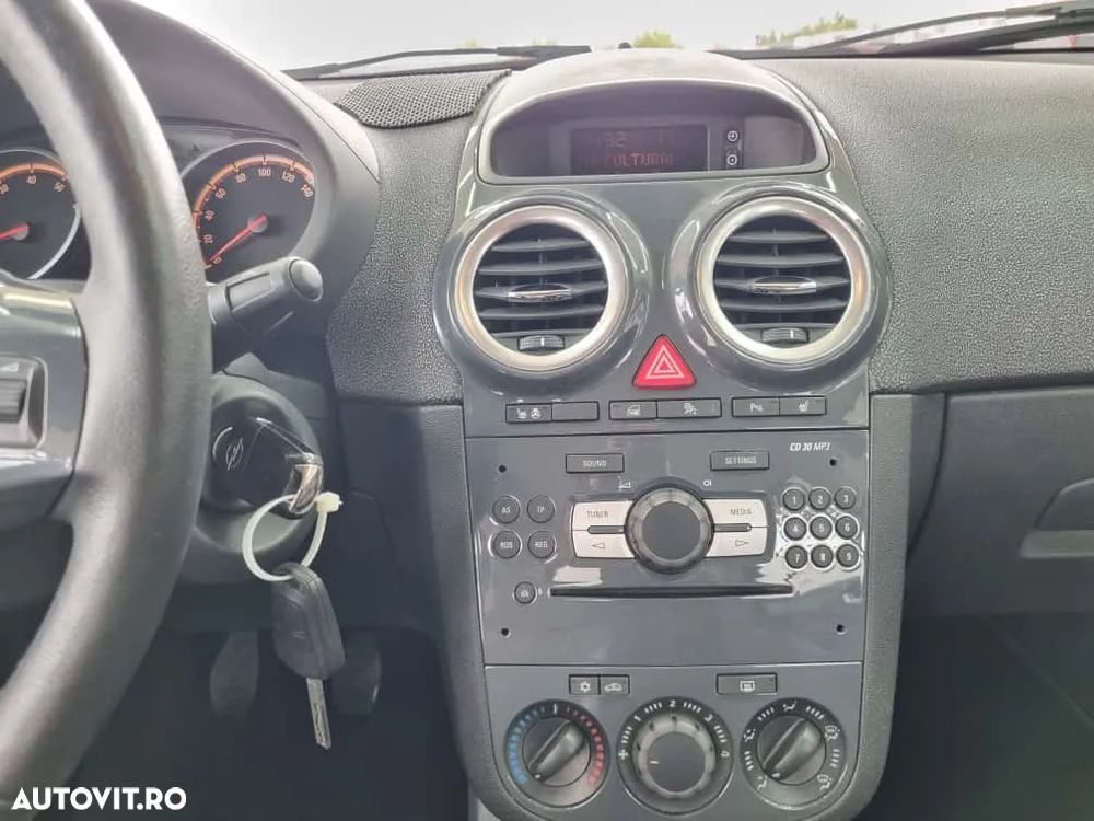 Opel Corsa - 11