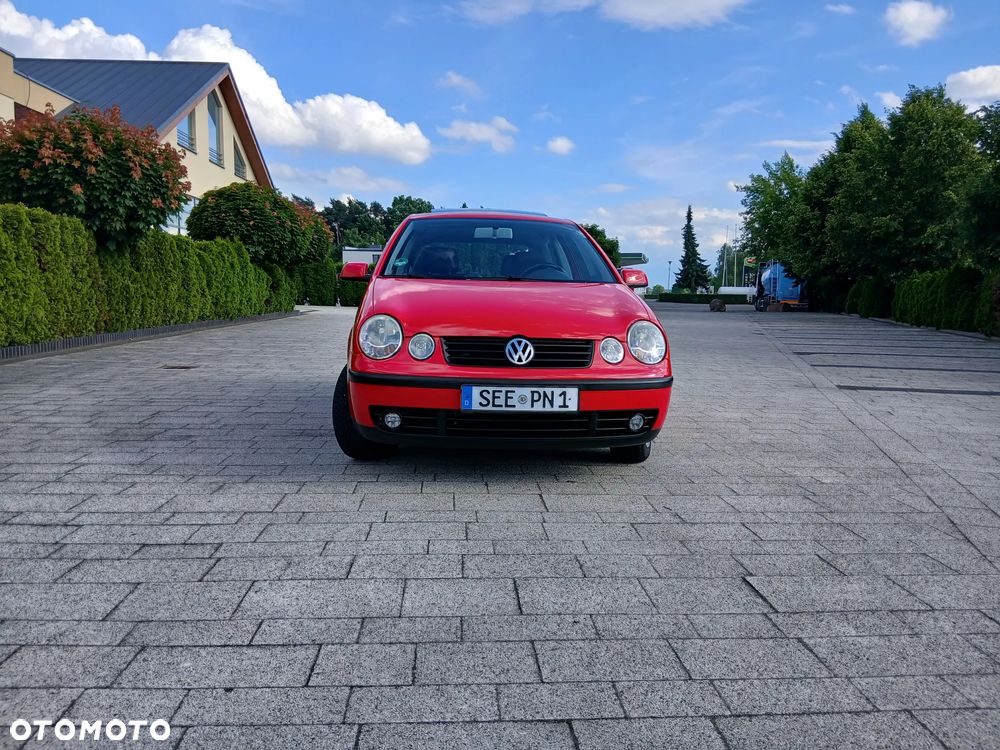 Volkswagen Polo 1.4 16V Trendline - 8
