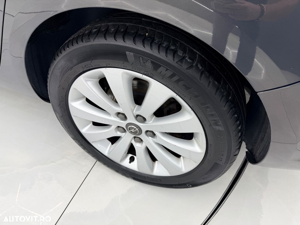 Opel Astra 1.7 CDTI DPF ENERGY - 15