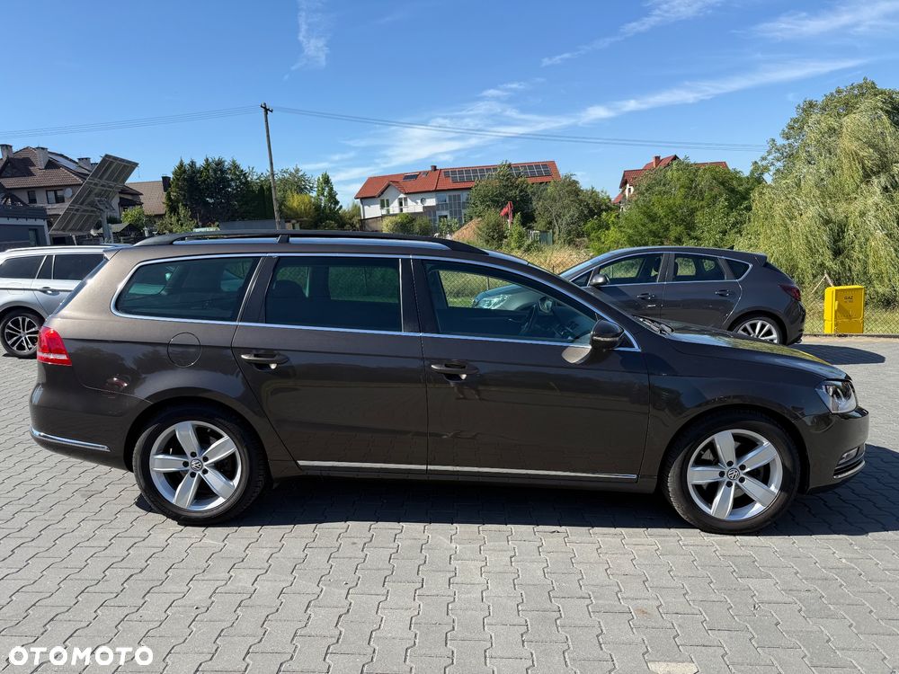 Volkswagen Passat 2.0 TDI Comfortline DSG - 4