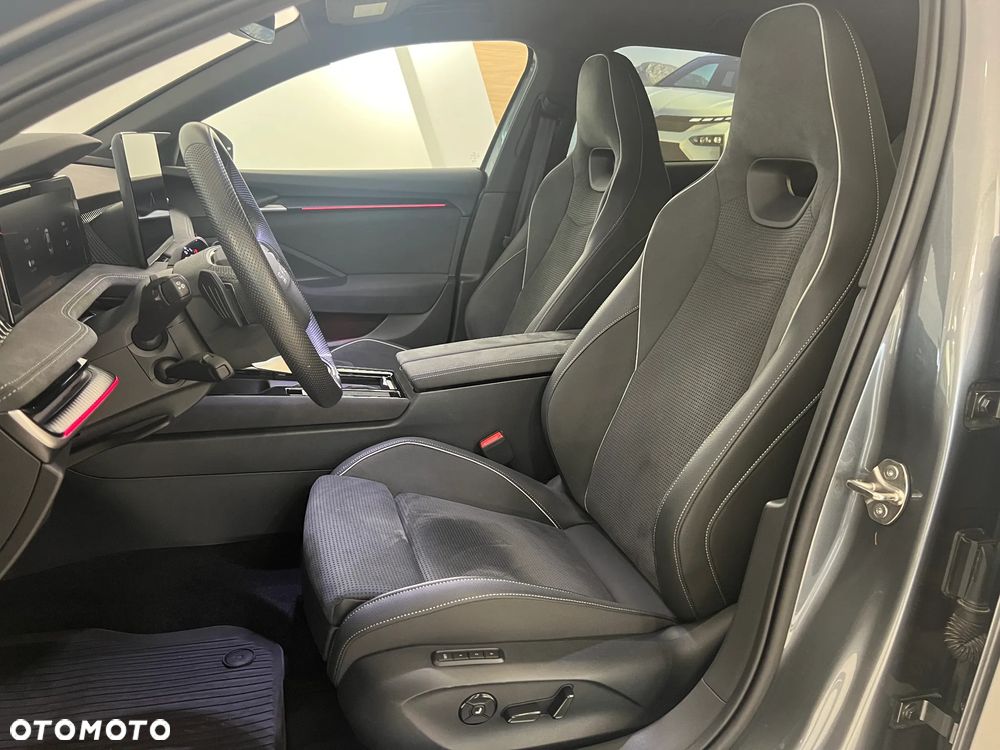 Skoda Superb 2.0 TSI 4x4 Sportline DSG - 16