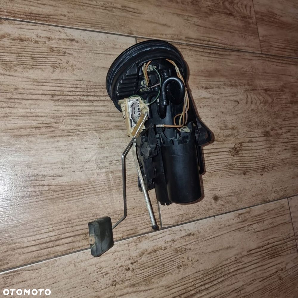 BMW 8 E31 850 POMPA PALIWA KOSZ OBUDOWA 1180470 - 1