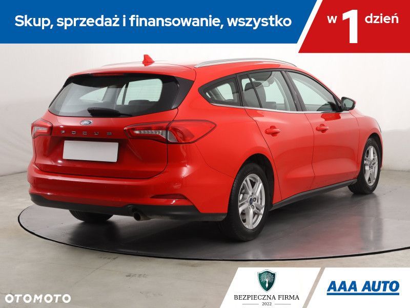 Ford Focus SW - 7