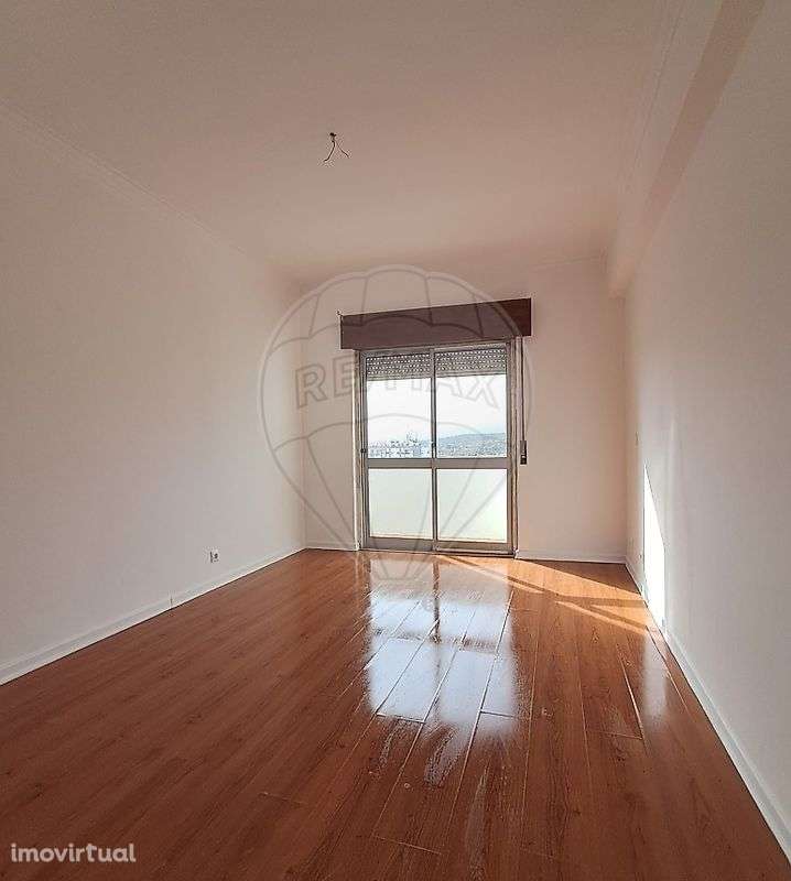 Apartamento T1 para arrendamento - Grande imagem: 3/14